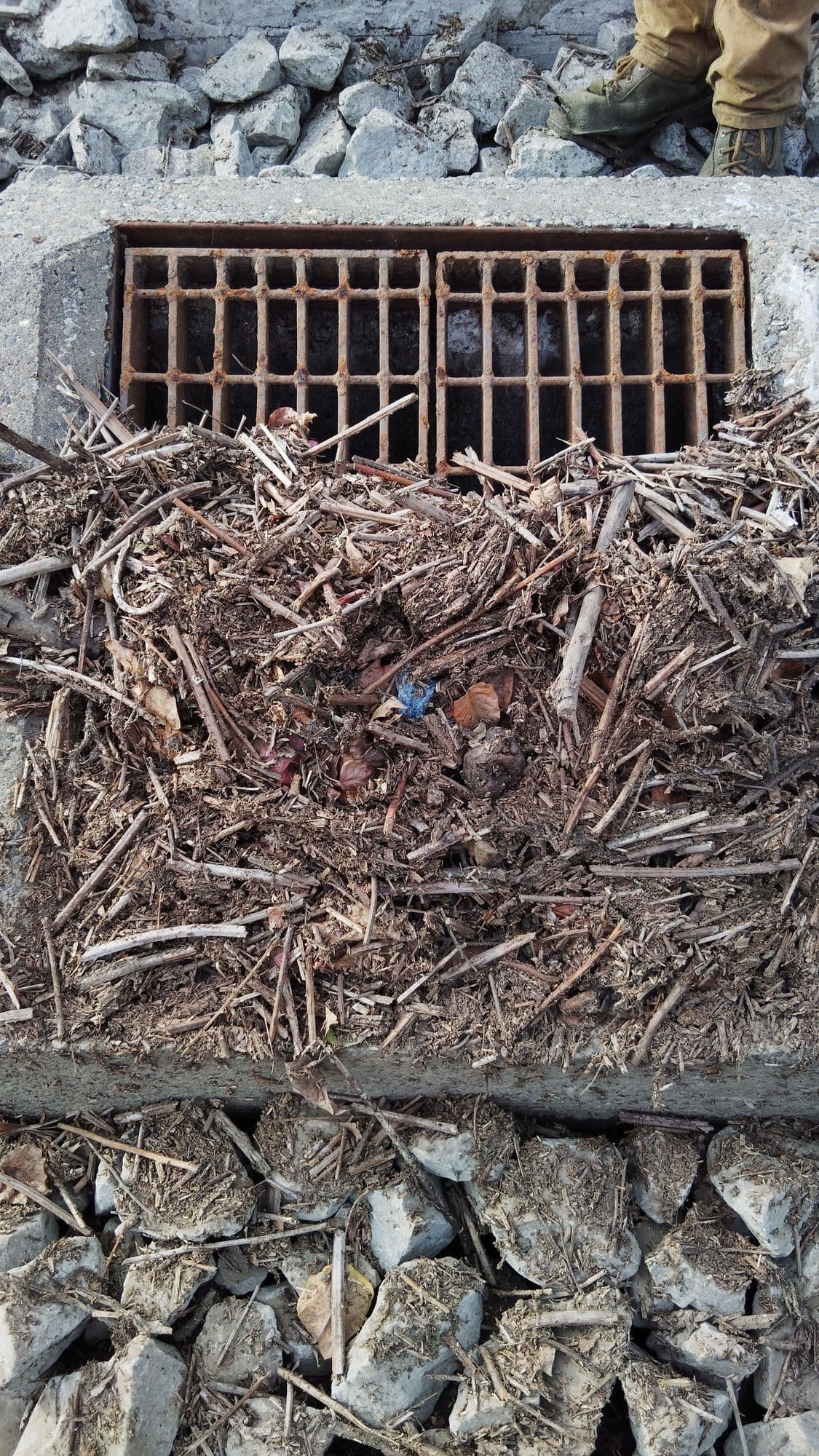 Trash Rack Maintenance